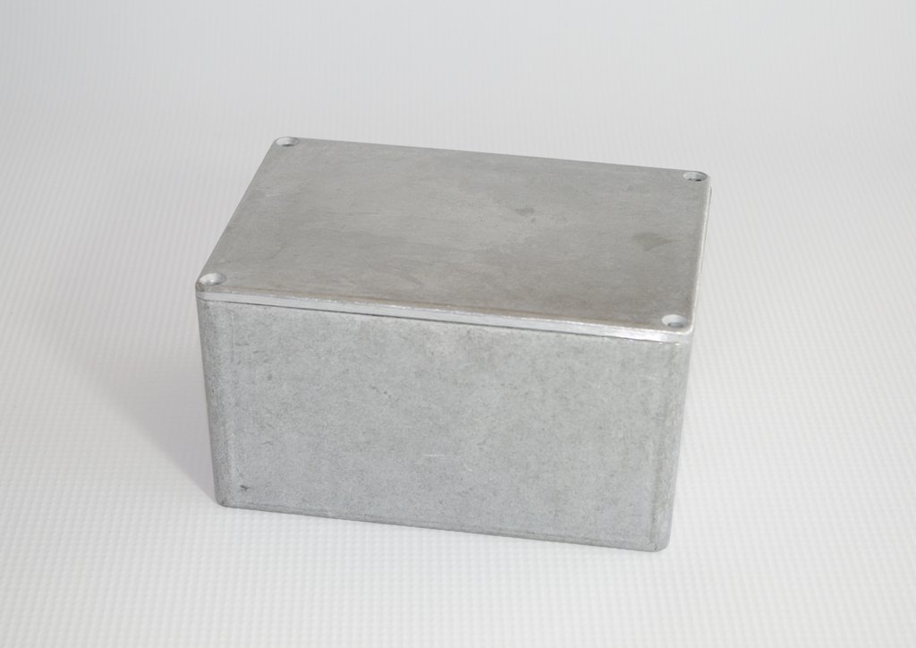 Алуминиева кутия BS39 GAINTA 121x171x106мм