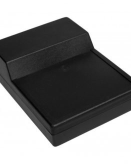 Пластмасова кутия Z-20A 135x190x58мм черна