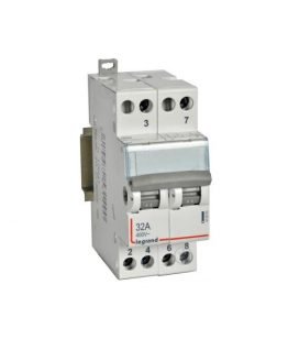 Разединителен превключвател 250V/32A 412903