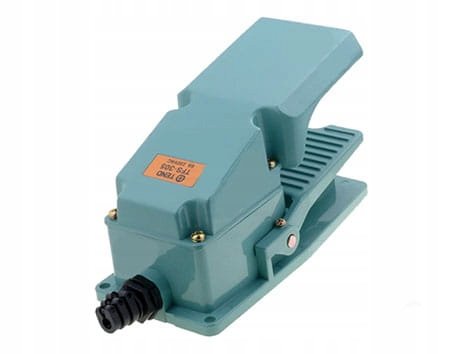Крачен превключвател TFS-305 250VAC/6A SPST-NO